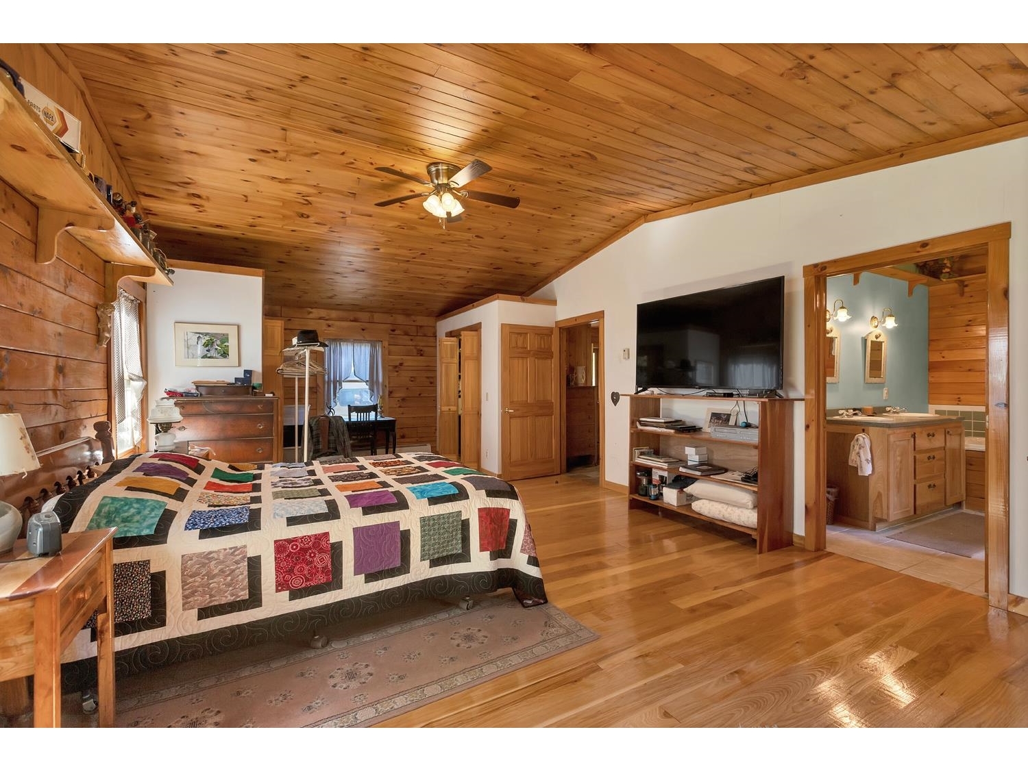 With Walk In Closets