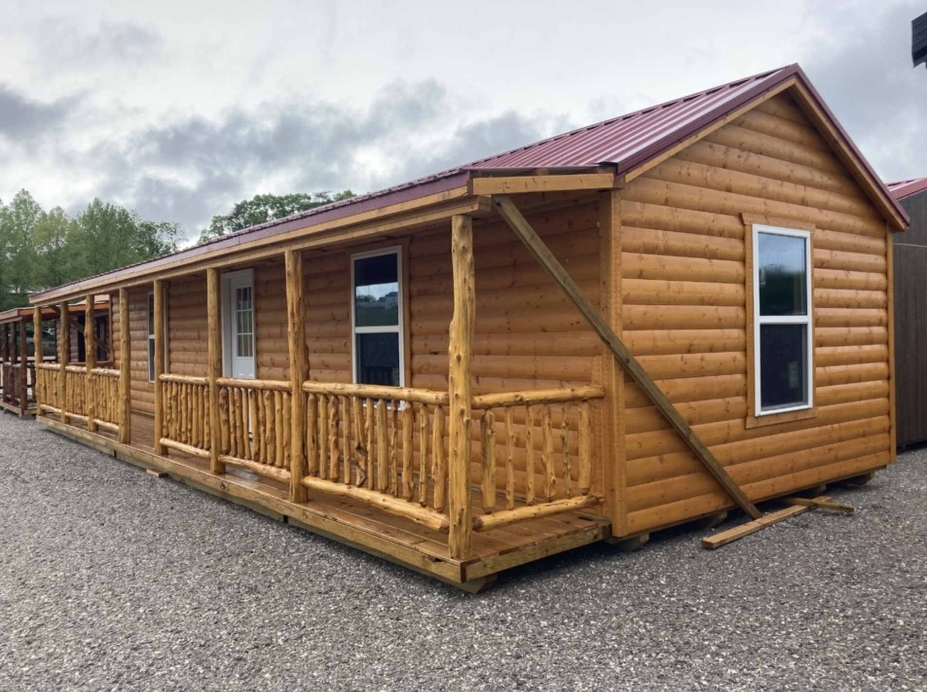 14×40 Kentuckian Cabin Starting at $26,400