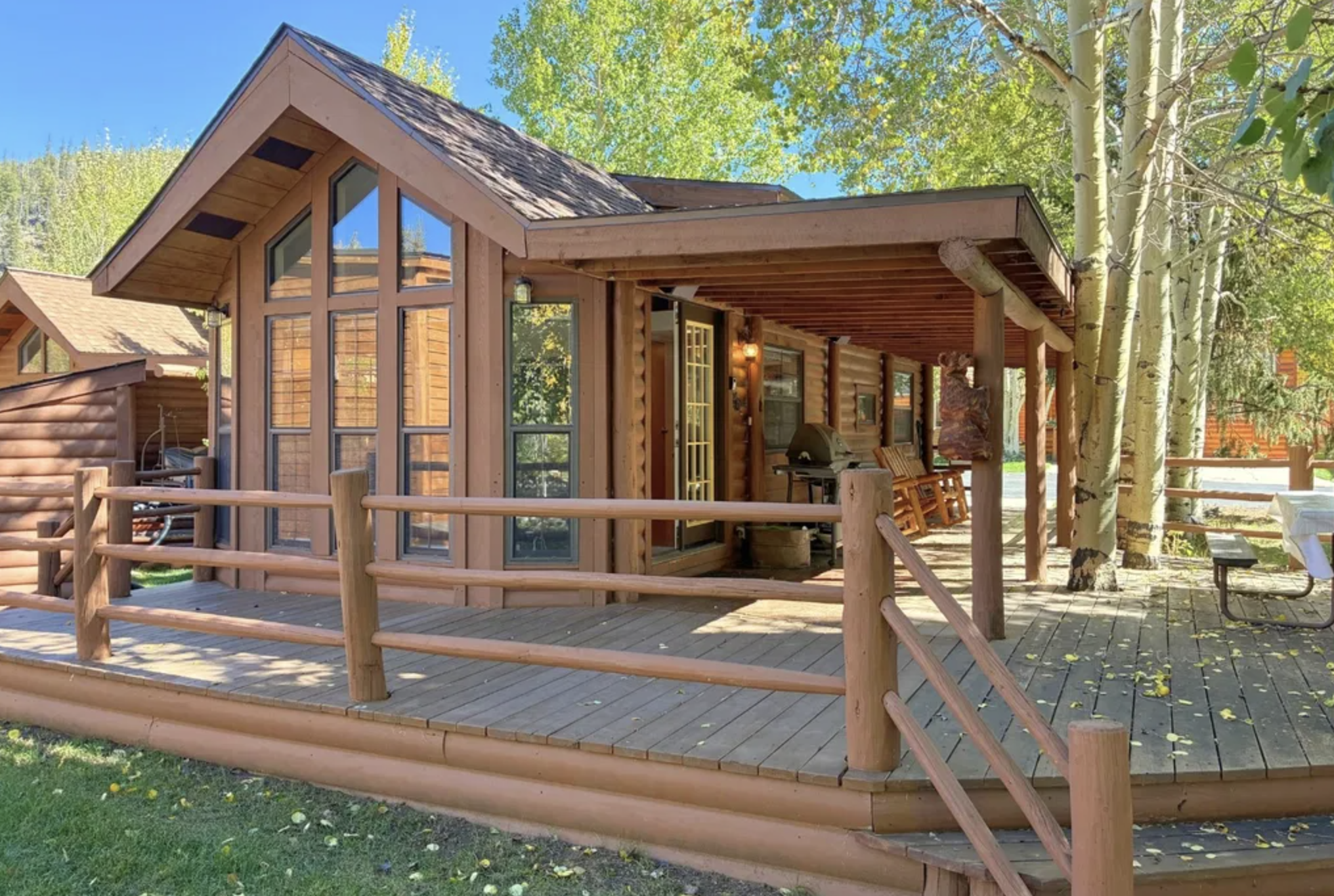 408 Sq. Ft. Cabin with Chalet-Style Design